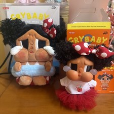 Pop Mart Crybaby Vacation Mode On My Summer Vibe Matching Bag And Pendant Set