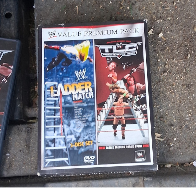 WWE TLC Tables Ladders Chairs / Ladder Match 3-Disc DVD Set WWE Home Video