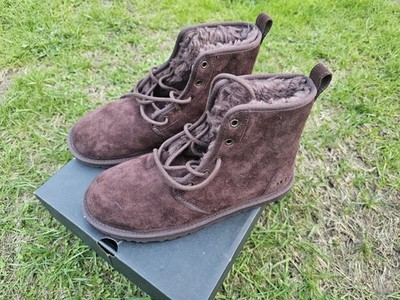 UGG HARKLEY ESPRESSO SUEDE CHUKKA CASUAL FASHION MEN'S BOOTS SIZE US 10/UK 9 NEW