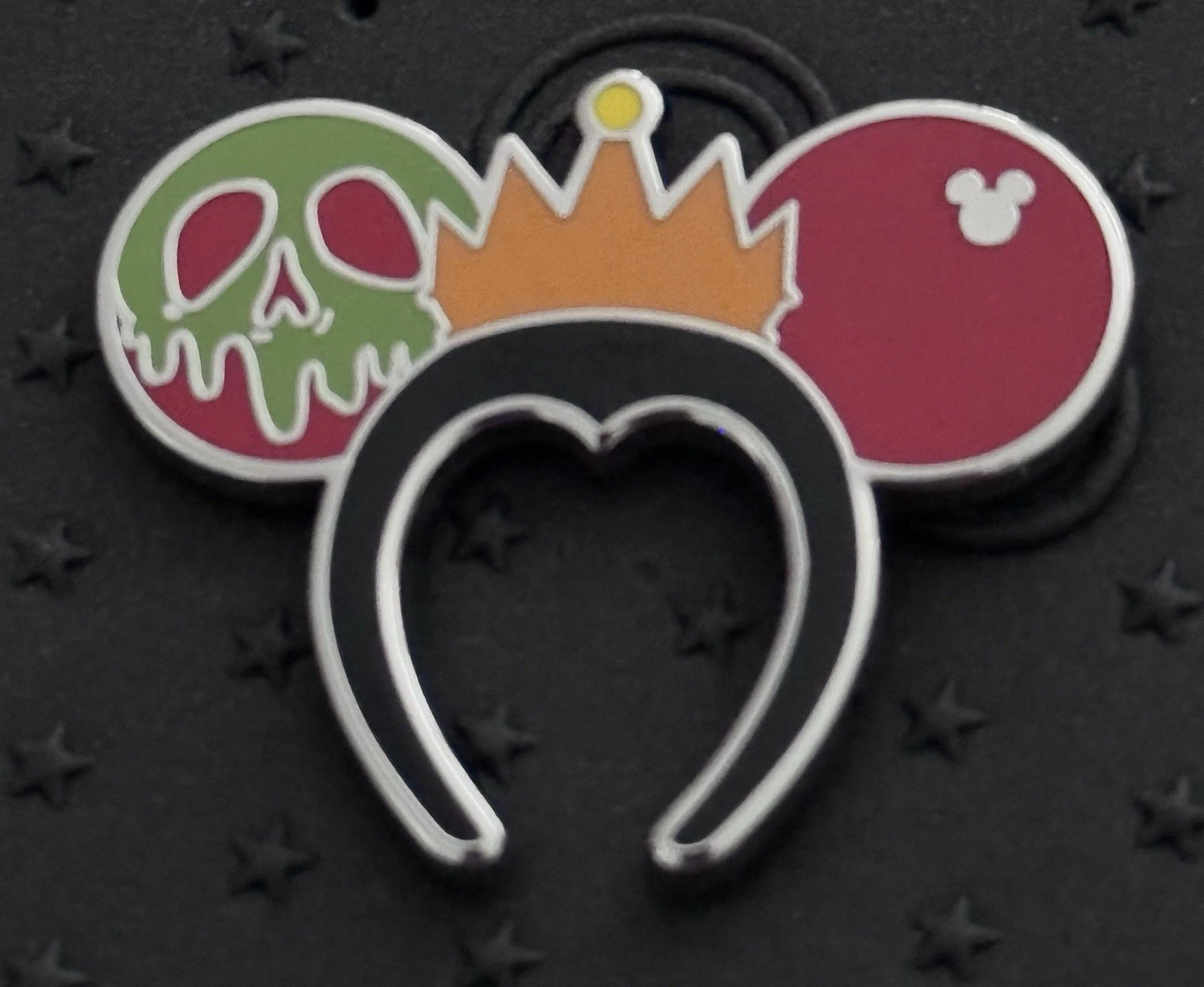 2026 Disneyland Hidden Disney Evil Queen Ear Headband Wave A Pin