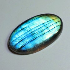 Labradorite 64,0 carats