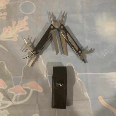 Leatherman Charge AL Multi-Tool Knife Plier Color Black W Black Nylon Shealth