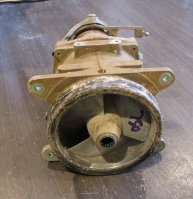 95 KAWASAKI 750 ZXI JET PUMP IMPELLER VAIN GUIDE W/ STEERING
