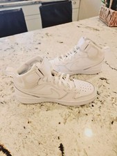 Size 5Y - Nike Court Borough Mid 2. Wore 3 times, no scuffs.