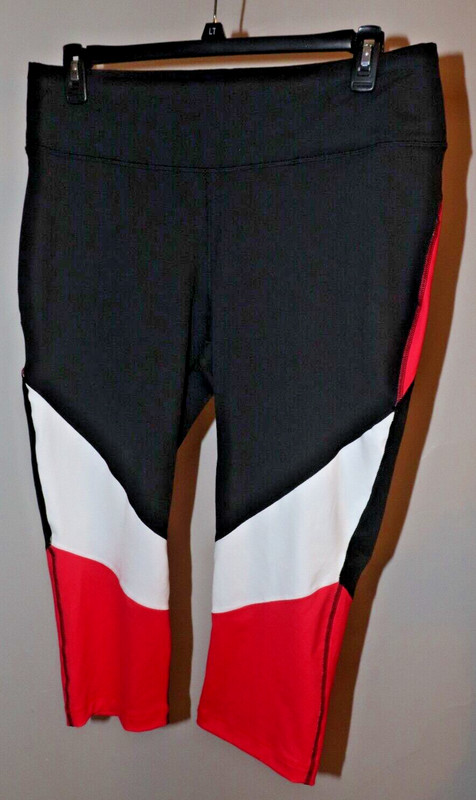 Zelos Curvy Womens Black Pink Active Capri Legging 2X
