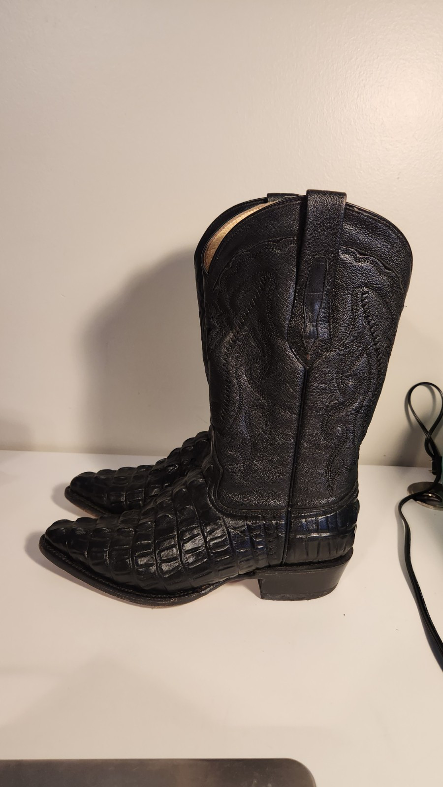 ARANGO BOOTS NEGRO SEMIOVAL PYTHON - image 1