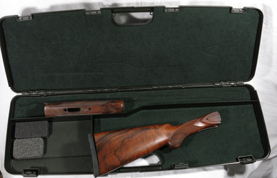 PRL) FOOTBALL WALNUT ROD X FRANCHI RIFLE CHOKE ** CASE FAUSTI HUNTING