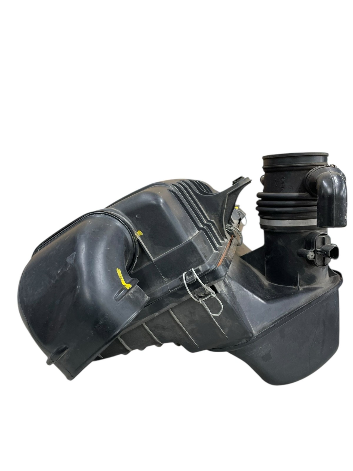 2006-2018 MASERATI GRANTURISMO 4.7L RWD Air Intake Filter Cleaner Box Housing