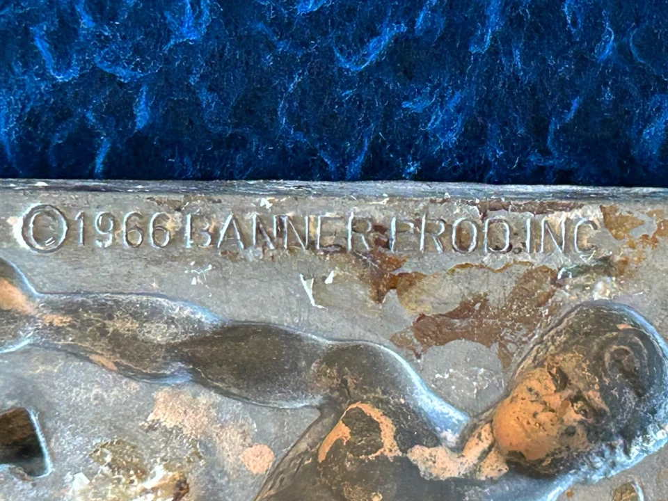 Molde medalla vintage Tarzán 1966 Mattel Thingmaker Foto 4 de 4