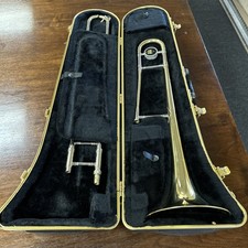 King 606 Tenor Trombone USA with Hard Case  Mouthpiece Included EUC