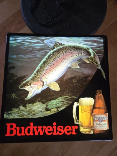 Vintage 1980s Budweiser Beer Wall Mount Light Up Advertising Sign