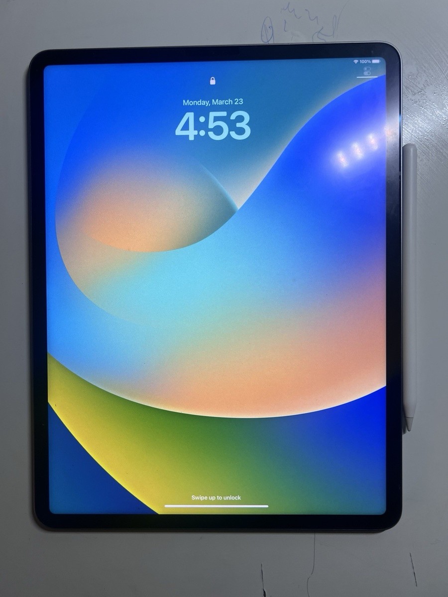 Apple iPad Pro 12.9-inch 6th Gen Tablet 128GB Gray Wi-Fi w/ Apple