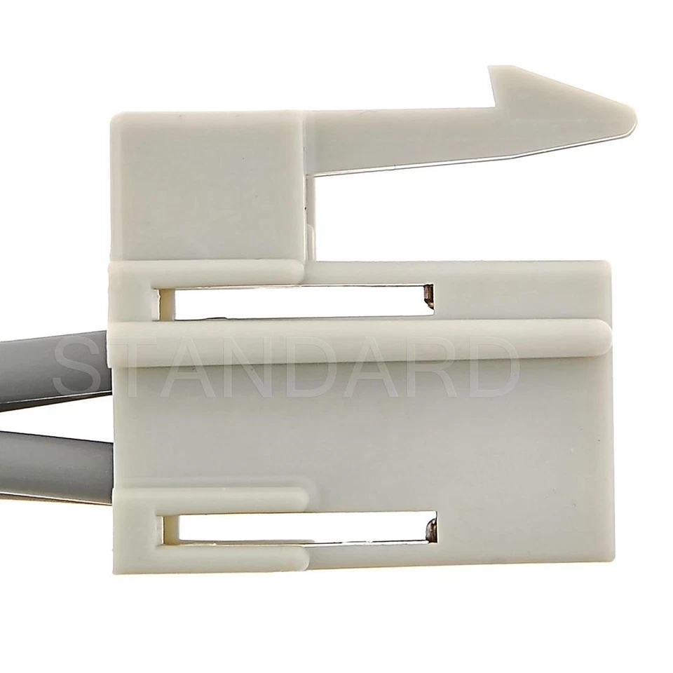 Conector de arnés de luz trasera estándar para Oldsmobile Custom Cruiser 1992-1992 Foto 3 de 4