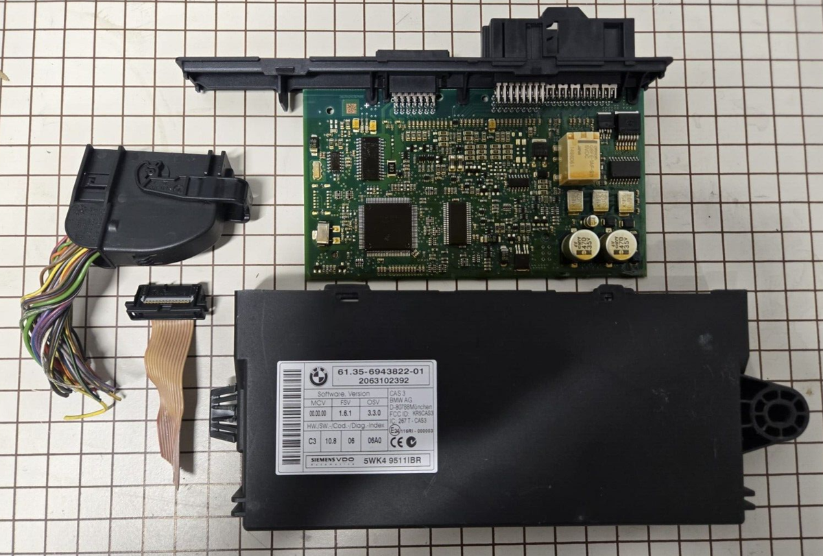 61.35-6943822-01 2001 BMW CAS 3 Access System Control Unit