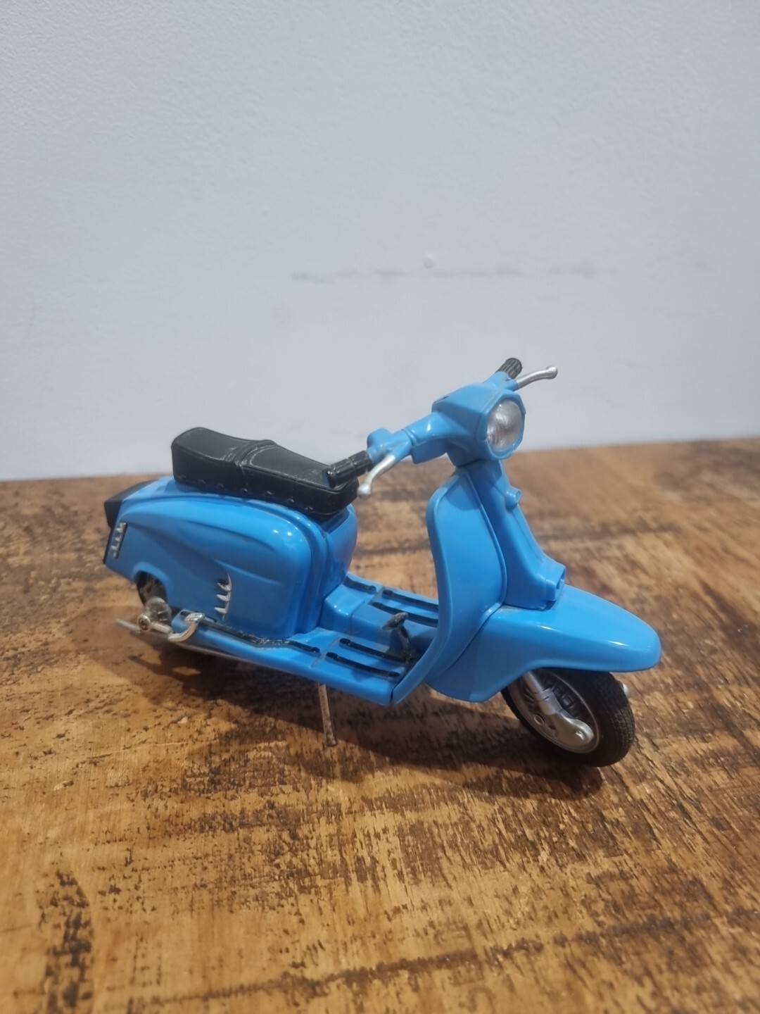 lambretta scooter blue model toy ornament 6 inch x 3 inch eBay