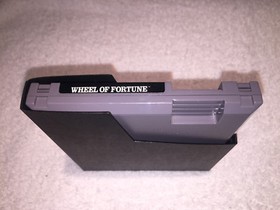 Wheel of Fortune (Nintendo Entertainment System, 1988) NES Game w/Sleeve Nr Mint