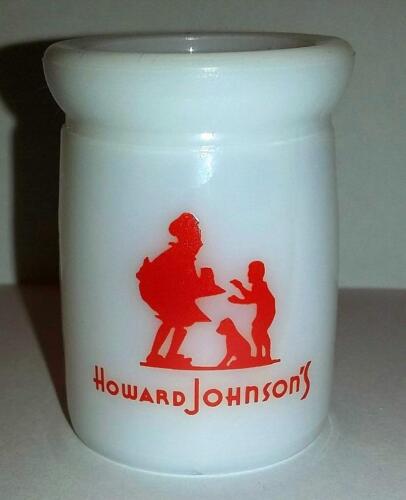Howard Johnson's 3/4 oz. Milk Glass Creamer - Foto 1 di 1