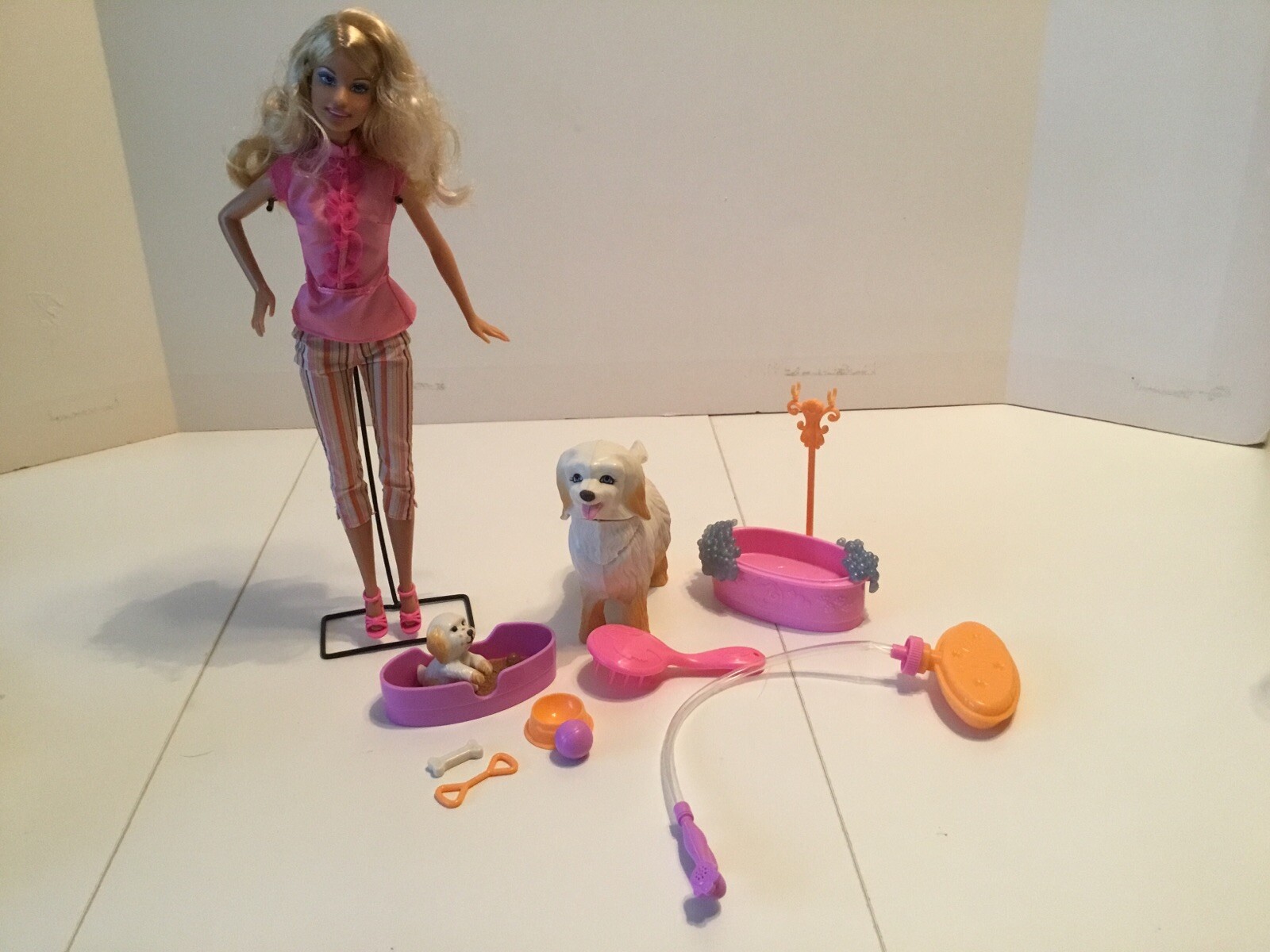 barbie clean up pup