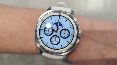 Samsung Galaxy Watch8 Classic 46mm SM-L500 Bluetooth + WiFi GPS