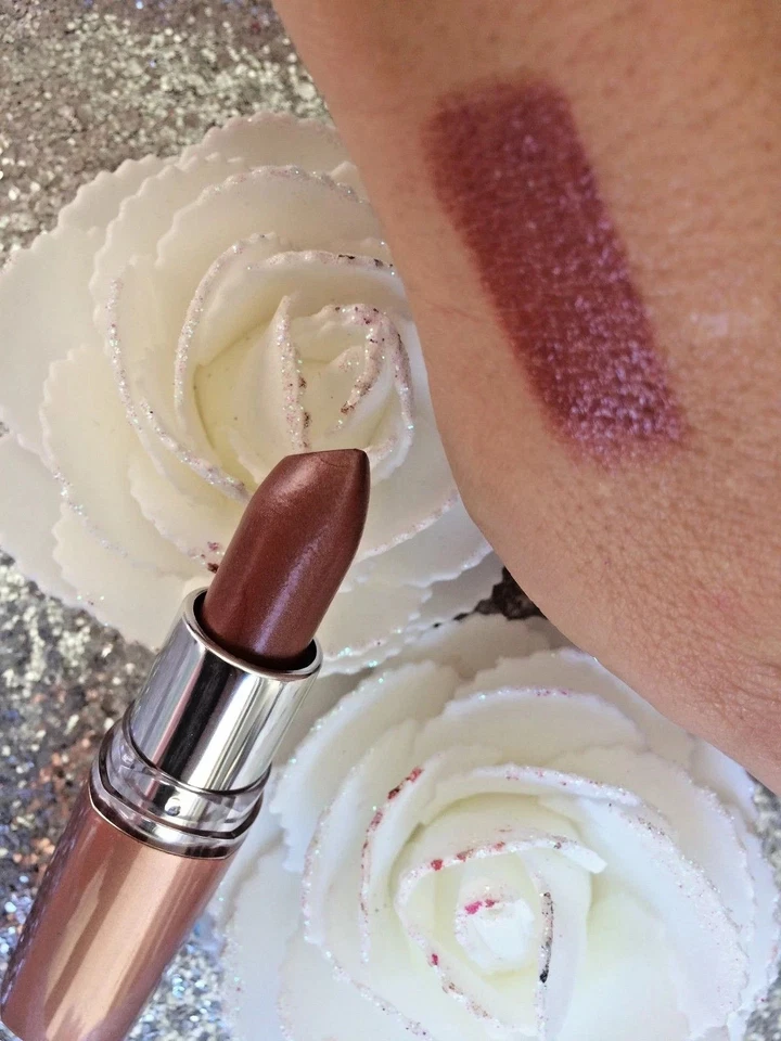 GEMEY MAYBELLINE ROUGE A LEVRES HYDRA EXTREME 793 BRUN LUNINEUX NEUF - Photo 1/1