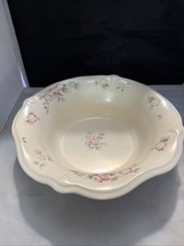 Pfaltzgraff Tea Rose 10 Scalloped Serving Bow...