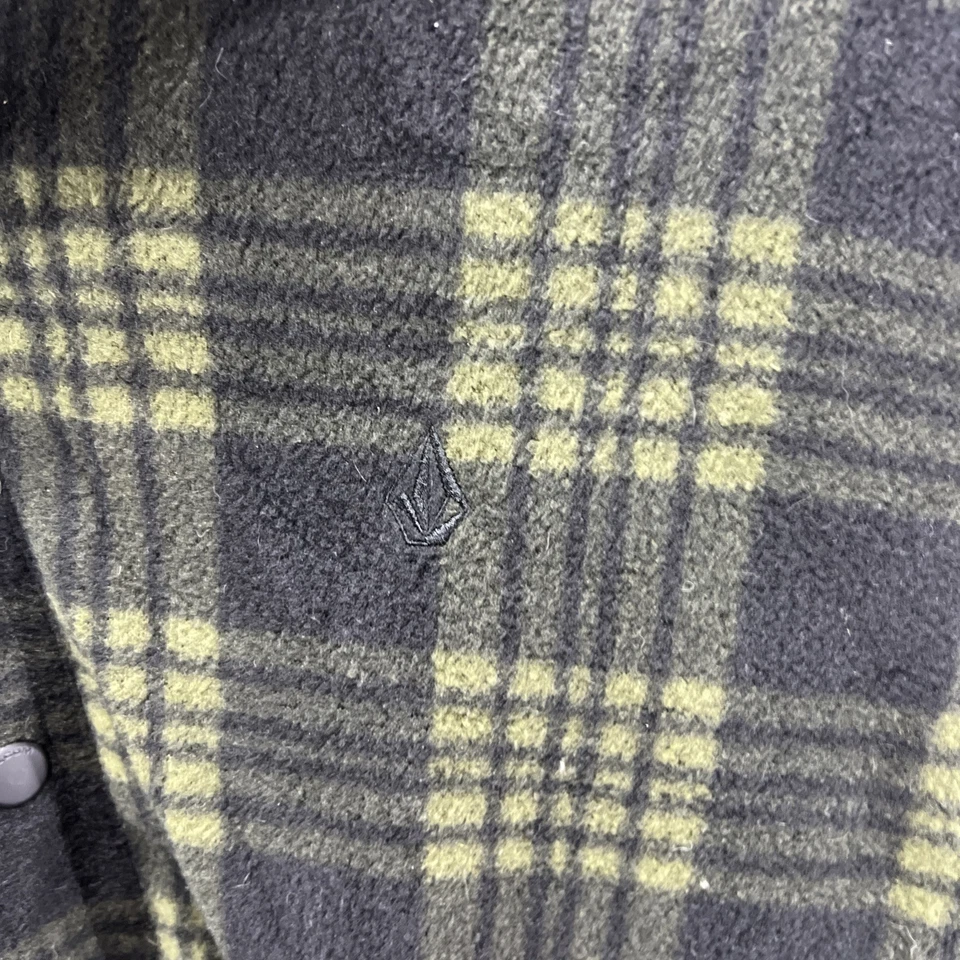 VOLCOM Men's M Lined Jacket Snap Closure Long Sleeve Black/Green Plaid Logo - Image 3 of 4