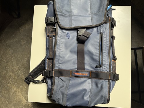 Timbuk2 Aviator Travel Pack Size Medium Padded Backpack Laptop Pocket