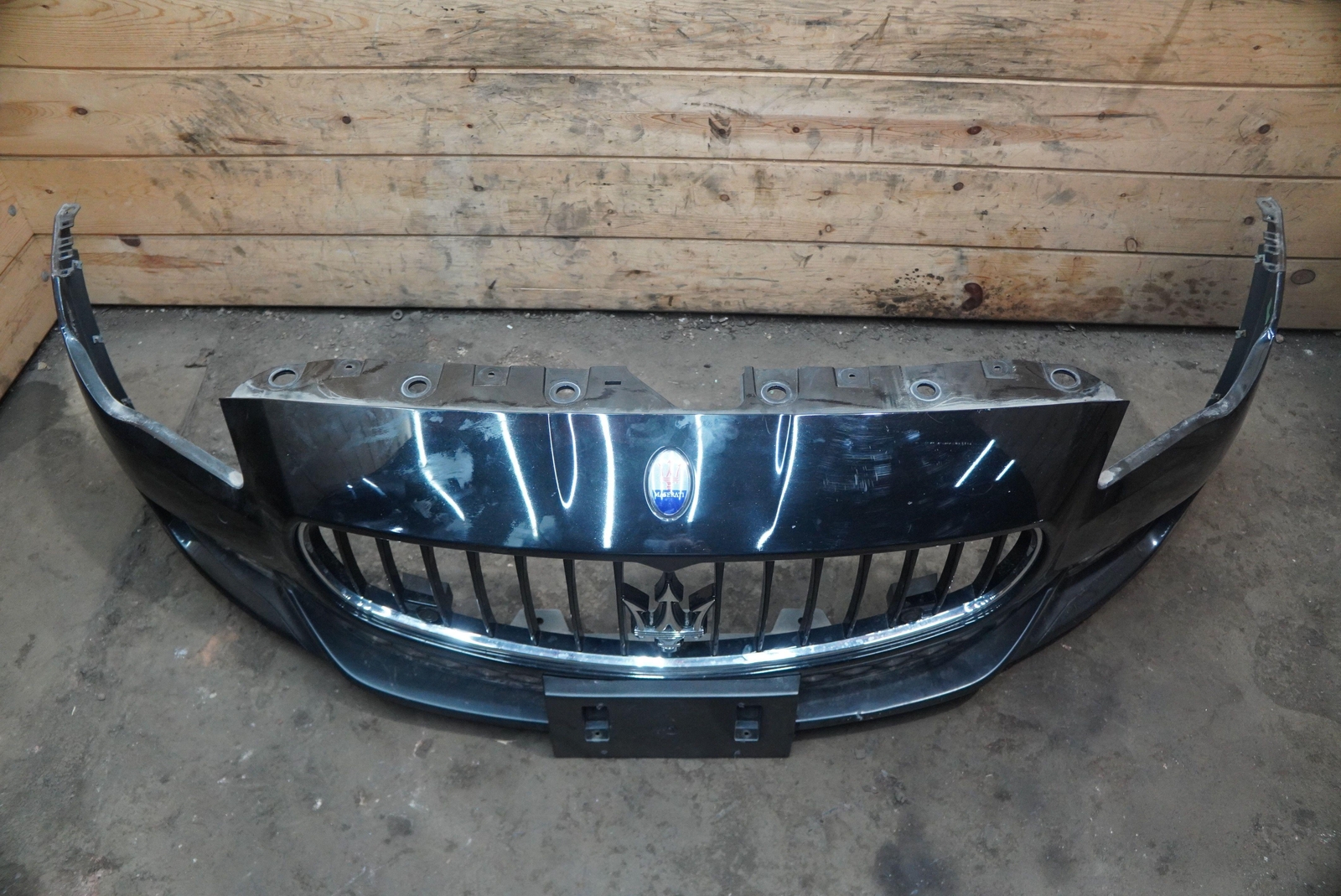 Front Park Assist Bumper Cover Assembly 673000020 Maserati Quattroporte M156 16