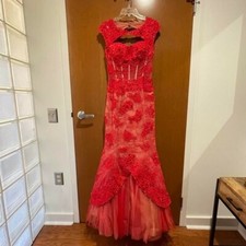 Sherri Hill Prom Dress size 6, Red, used, corset mermaid style Great Condition