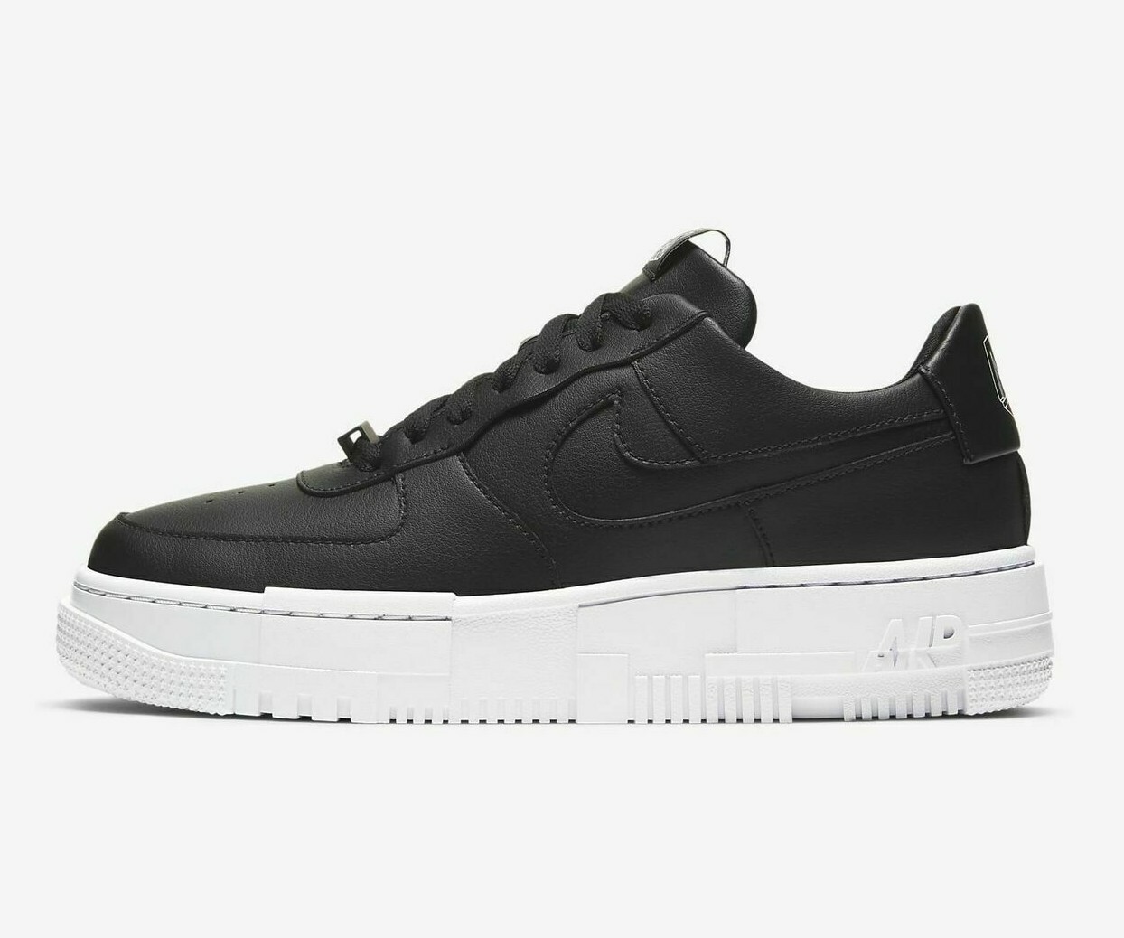 NIKE AIR FORCE 1 PIXEL SIZE UK 4 EUR 37.5 (CK6649 001) BLACK / WHITE