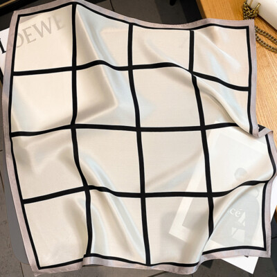 100% Mulberry Silk Women Neckerchief Wrap Fashion Design Check 26'' Square Scarf