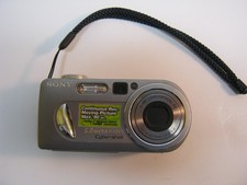 Sony Digital Camera Cybershot DSC-P10 5.0MP Silver Not Tested / No Charger