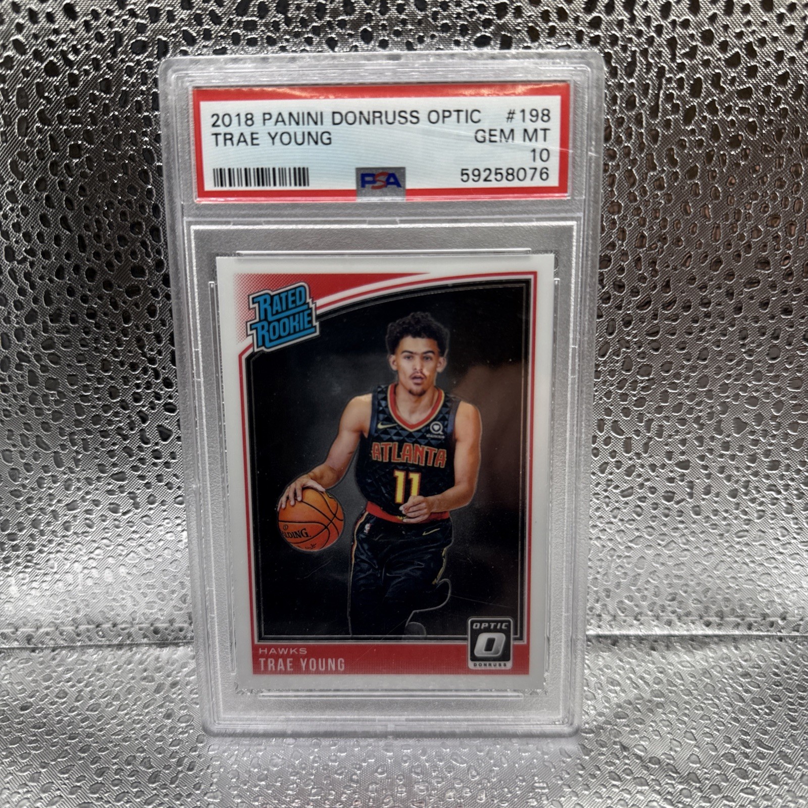 2018-19 Panini Donruss Optic - Rated Rookie Trae Young #198 (RC)