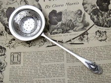 ❤️ MOUNT VERNON LUNT STERLING OVERCUP TEA STRAINER 7 1/8”