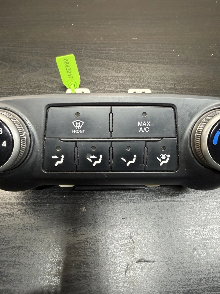 HYUNDAI TUCSON 2010-2013 CALENTADOR AIRE ACONDICIONADO CONTROL DE TEMPERATURA CONTROLADOR MANUAL Foto 3 de 4