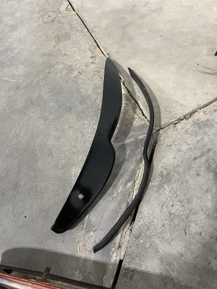 Parachoques trasero Porsche 911 1968 1969 1970 Foto 4 de 4