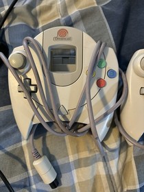 SEGA Dreamcast Launch Edition Home Console White With Controllers Crazy Taxi Lot