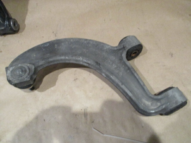 Maserati Quattroporte (2006) - LH Rear Upper Control Arm - P/N 199812