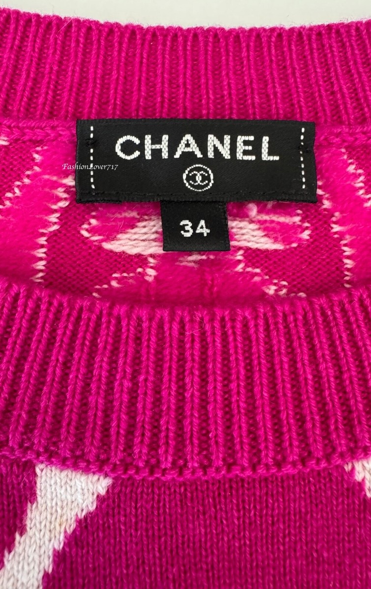 NEW CHANEL 21P CC ECRU FUCHSIA CC LOGO CASHMERE SWEATER 34 | eBay