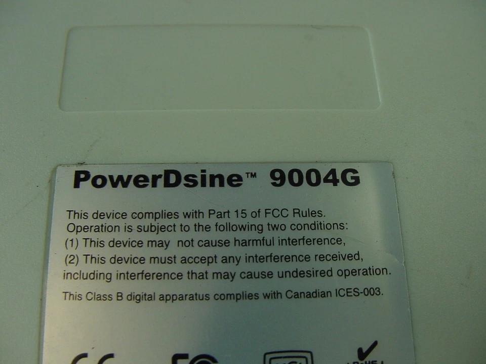 SISTEMA POE POWERDSINE 9004G PARA MICROSEMI - NO INCLUYE CABLE DE ALIMENTACIÓN Foto 4 de 4