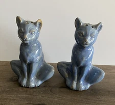 Vintage Rosemeade Pottery Siamese Cats Salt & Pepper Shakers Blue