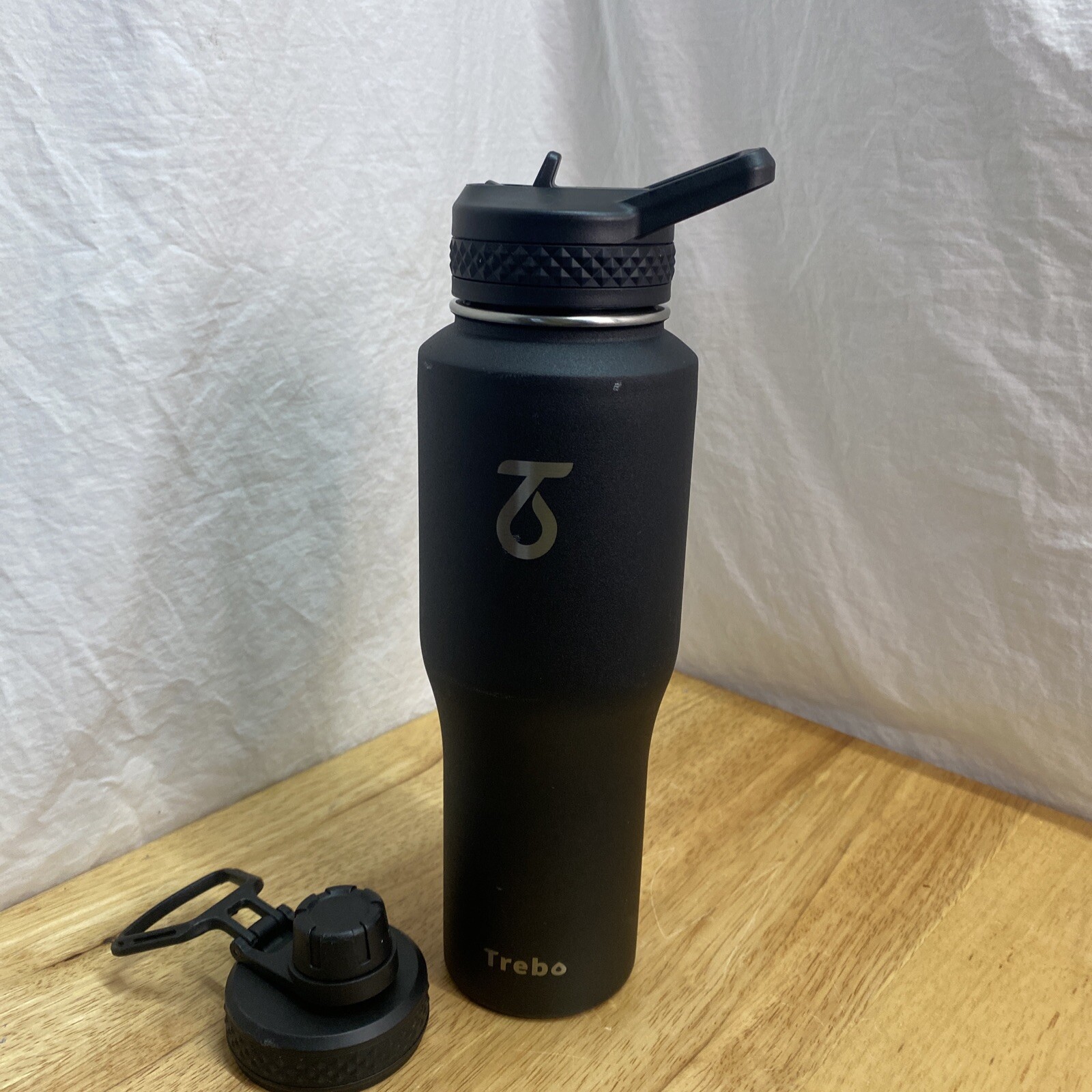 Trebo 32oz Insulated Water Bottle that Fits in Cup Holder, Stainless