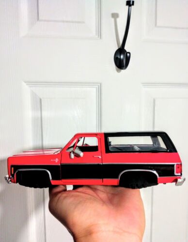 No Rims Jada Toy Just Truck 1:24 Scale 1980 Chevy Blazer K5 Model Red Loose - Picture 1 of 4