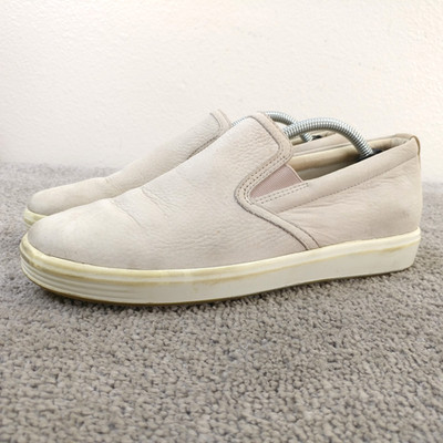ECCO Soft 7 Womens Size 38 EU Shoes Low Top Leather Sneakers Gray Taupe Slip On