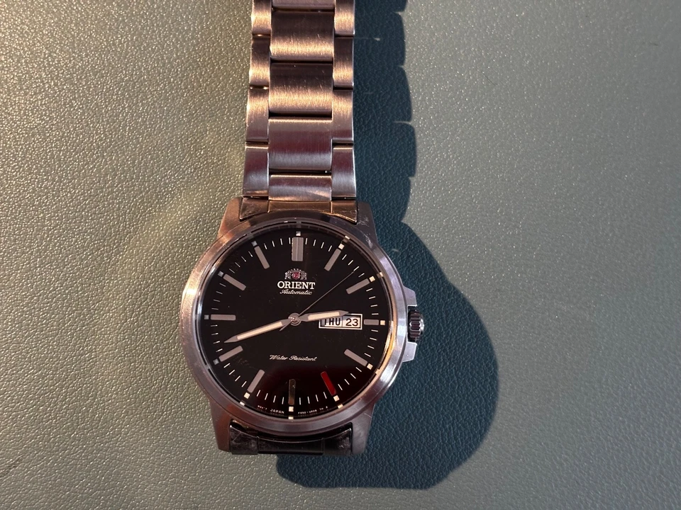 Orient Conmuter - Orologio da polso da uomo con carica automatica - Immagine 2 di 4