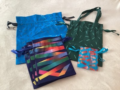 6 REUSABLE AMAZON GIFT BAG LOT~DRAWSTRING CLOTH BAGS 4 SIZES VARIOUS COLORS