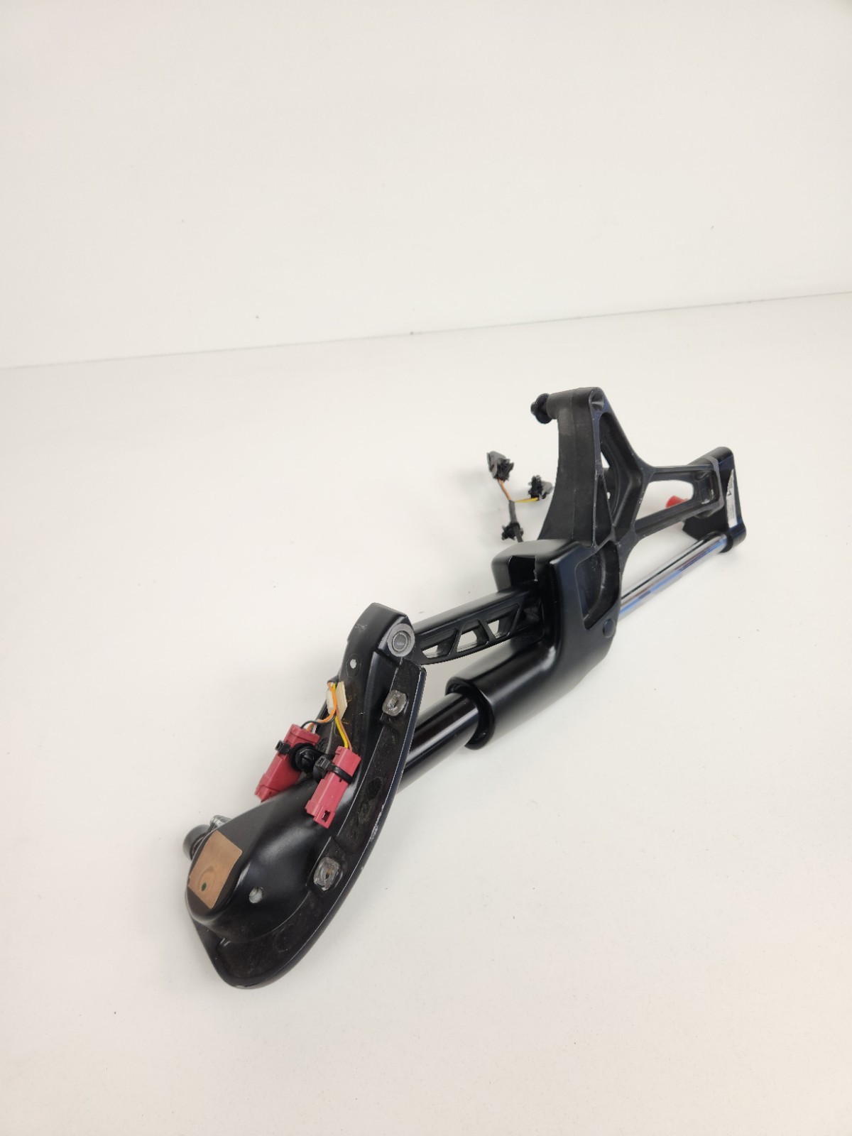 2015-2016 MCLAREN 650S SPIDER REAR LEFT SIDE SPOILER WING HYDRAULIC LIFT STRUT 