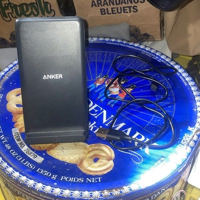 Anker Charging Stand With Charger