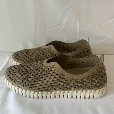 Isle Jacobsen Women's Tan White Tulip  Loafer Sneaker  Size-7.5 EU-38