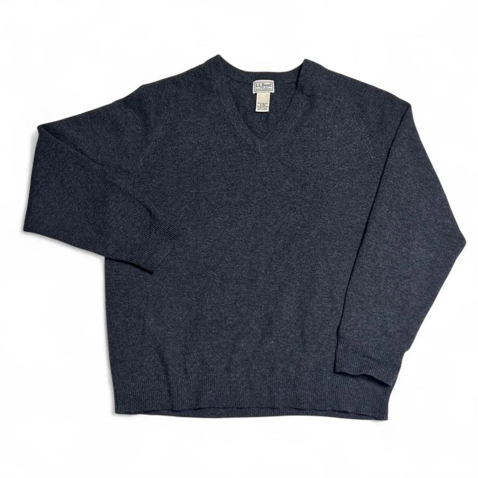 L.L. Bean 90s Vintage Grey Wool Lambswool Knit V-Neck Sweater Jumper XL